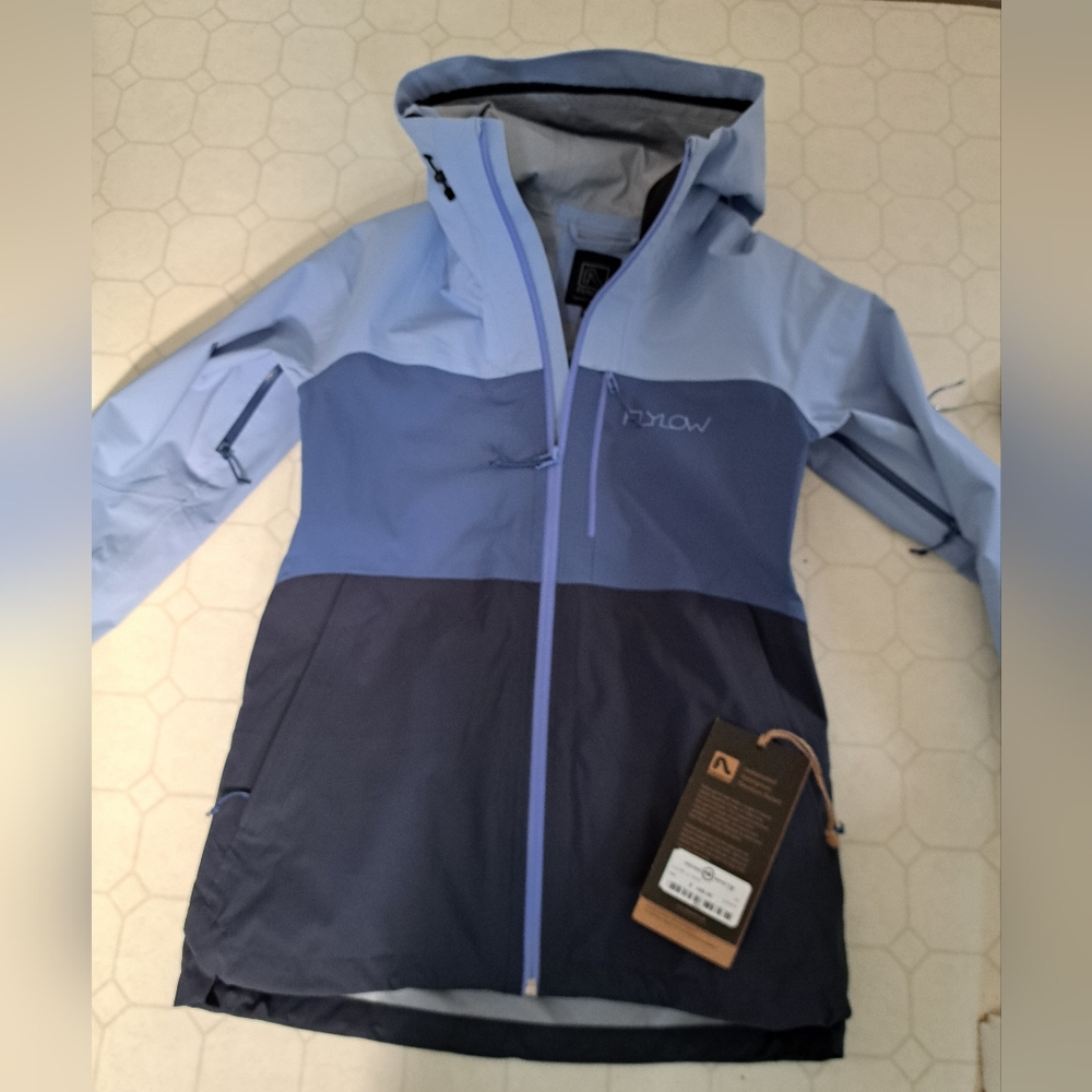 Flylow Lucy Shell - Picture 2 of 5